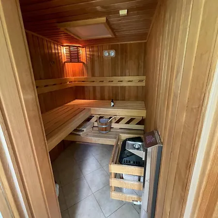 Prázdninový dům Reihenhaus Inmitten Der Stadt Mit Sauna